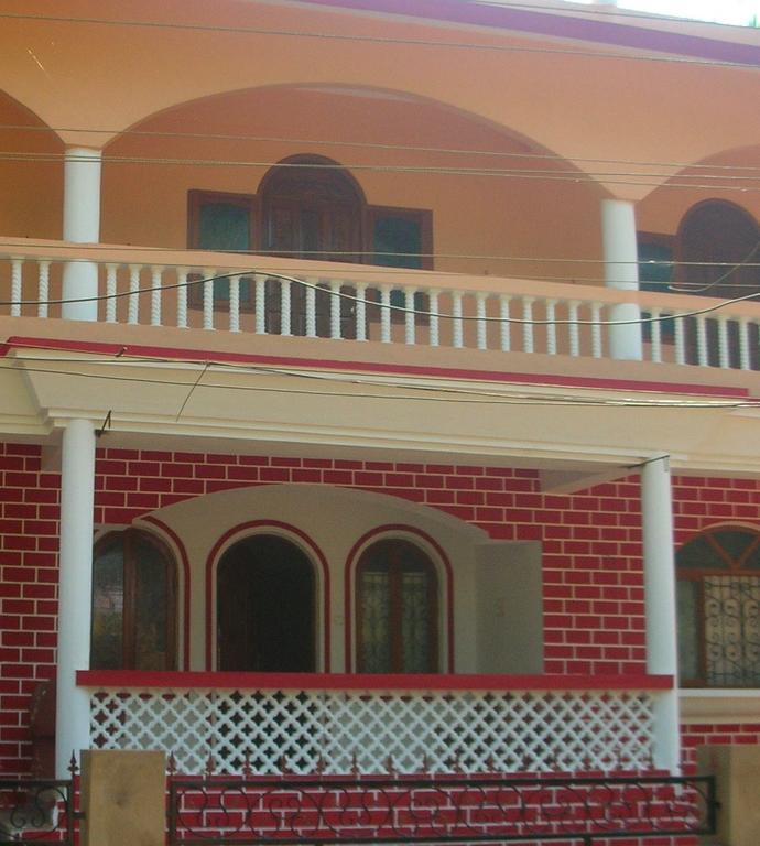 Madonna Holidays Benaulim Exterior foto